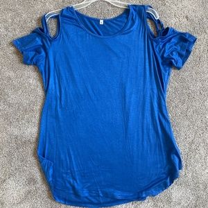 Blue short sleeve shirt